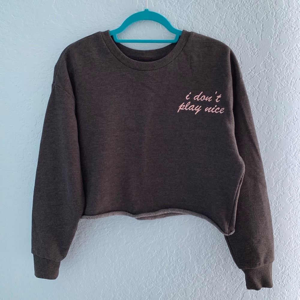 Cropped Sweatshirt 🌟